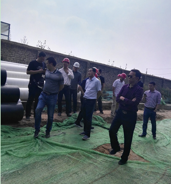 公司柳林安置区项目（龙源嘉苑）召开节前工程进度检查和安全维稳宣讲工作