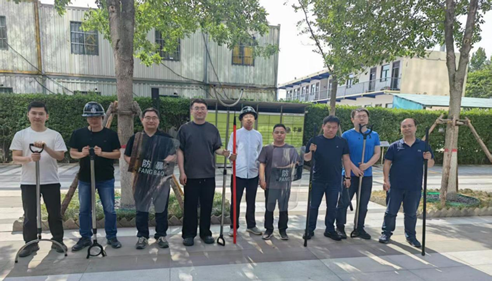 以“演”筑防   以“练”备战   市建投召开反暴恐专项演练